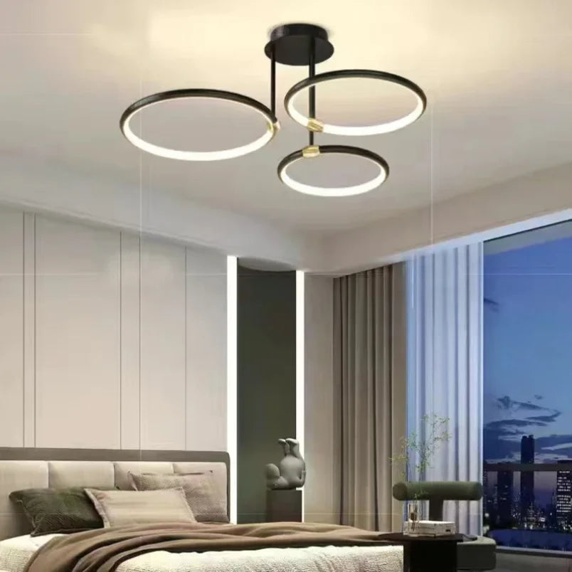 Nowoczesny żyrandol LED z pierścieniami – lampa sufitowa z geometryczną formą