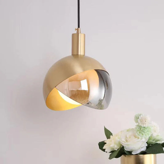 Nowoczesna Lampa Wisząca LED ze Szklanym Kloszem w Odcieniach Złota i Dymionego Szkła