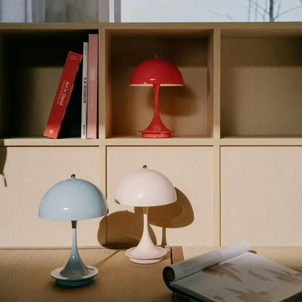Nowoczesna lampka stołowa LED – minimalistyczna lampa z kloszem w kształcie kopuły