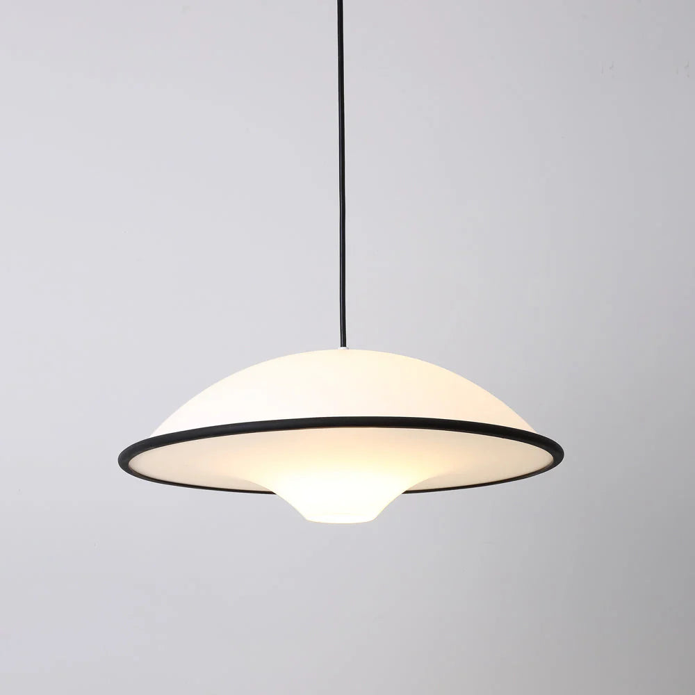 Nowoczesna Lampa Wisząca – Minimalistyczny Design z Owalnym Kloszem