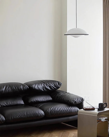 Nowoczesna Lampa Wisząca – Minimalistyczny Design z Owalnym Kloszem