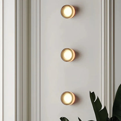 Nowoczesny kinkiet lampa LED w designerskiej oprawie – eleganckie oświetlenie ścienne