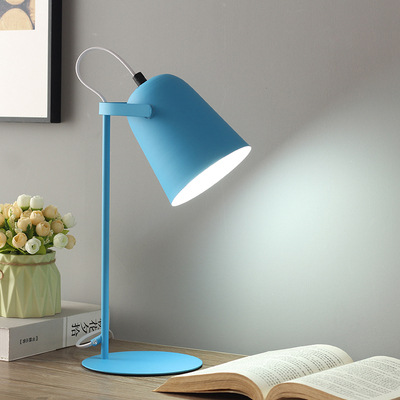 Nowoczesna lampa biurkowa metalowa – regulowana lampka stołowa do czytania