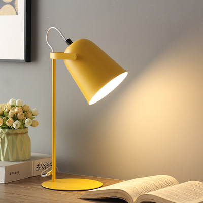 Nowoczesna lampa biurkowa metalowa – regulowana lampka stołowa do czytania