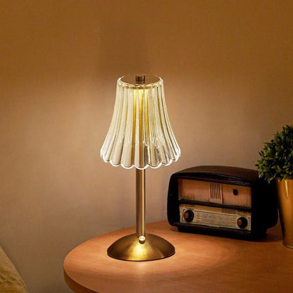 Elegancka lampa stołowa LED z kryształowym kloszem i złotym wykończeniem – włączana na dotyk