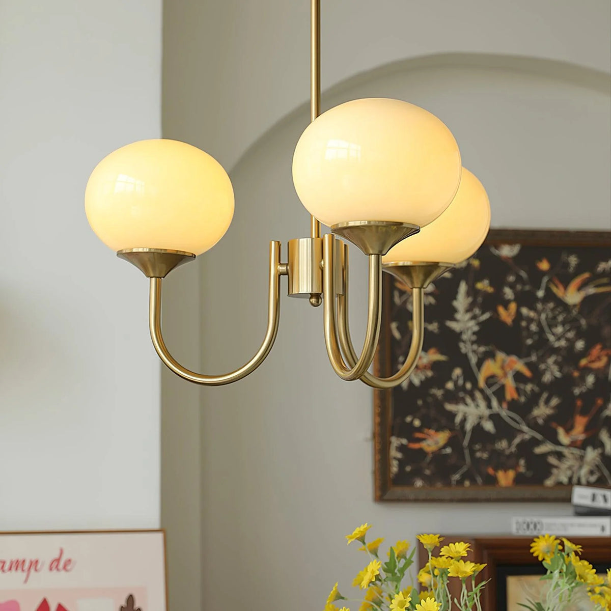 Lampa wisząca żyrandol w stylu retro glamour z kulistymi kloszami