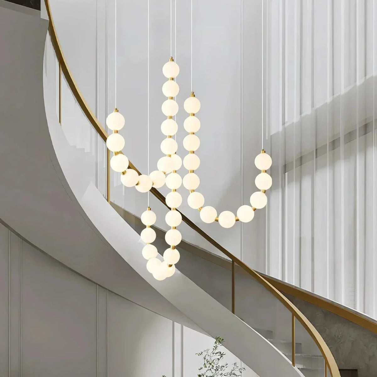 Lampa wisząca LED nowoczesna – efektowna forma naszyjnika z kulami świetlnymi